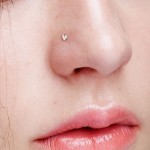 Piercing do nosu srdíčko (růžová)