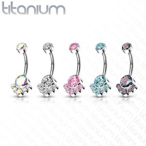 Piercing do pupíku - TITAN