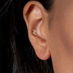 Labreta / cartilage piercing - blesk, barva: čirá (1,2 x 6 mm)