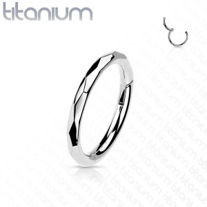 Segment kruh - helix / cartilage / tragus piercing TITAN